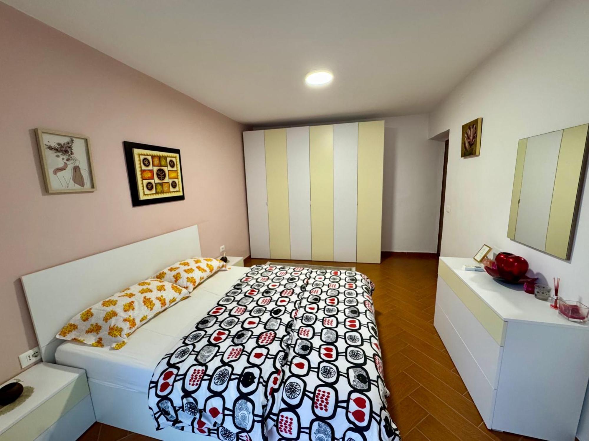 Apartment Skerdi's - Center